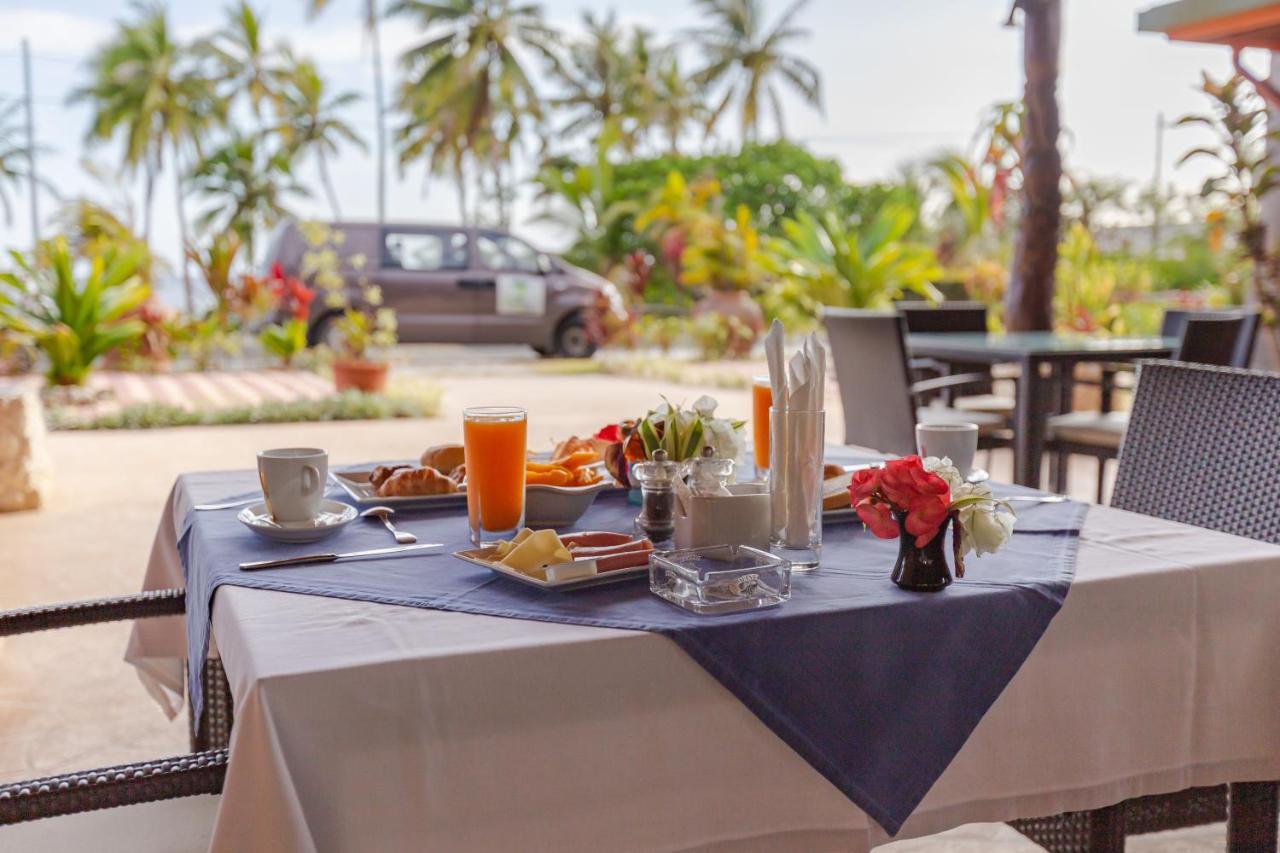 Hotel Oasis De Kiamu Lifou Εξωτερικό φωτογραφία